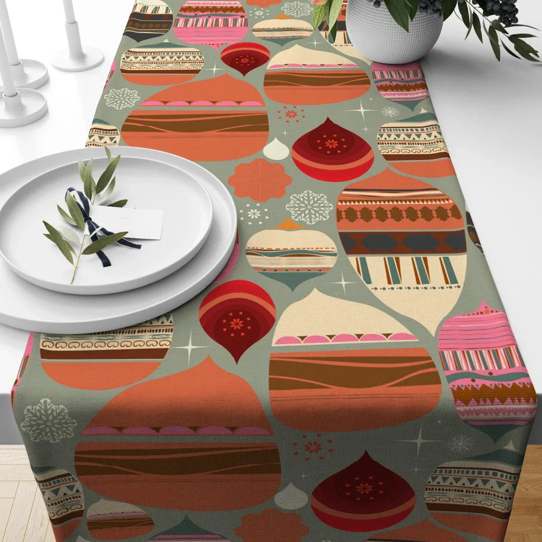 Scattered Colors Table Runner